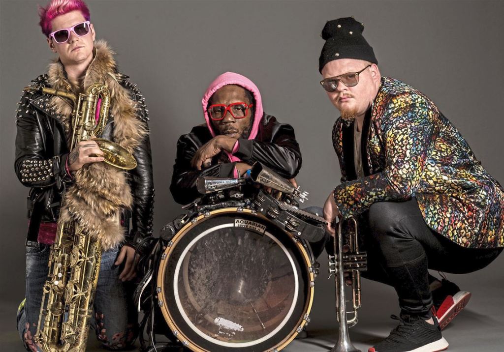 Artist Spotlight: Too Many&nbsp;Zooz