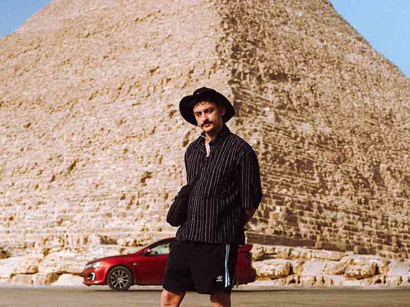 mvm’s Album of the Year: Anthony Szmierek’s Service&nbsp;Station